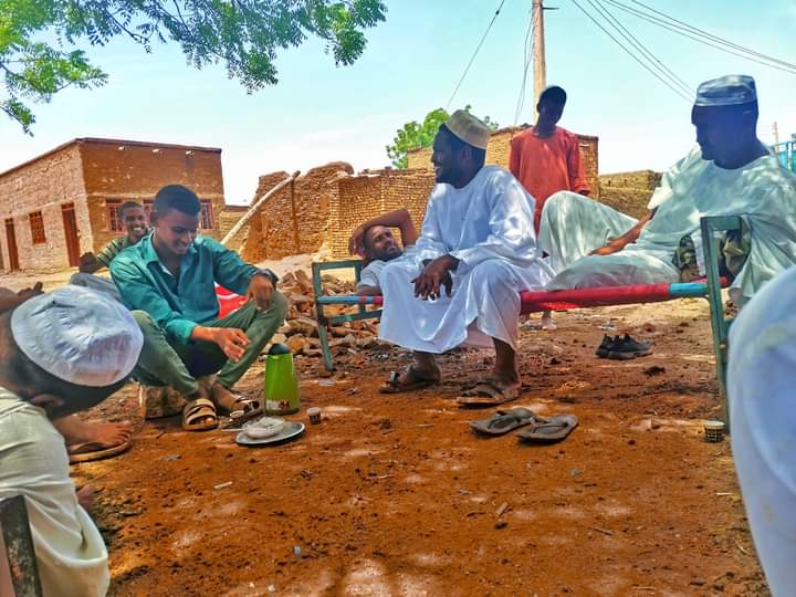 صباح السعادة 

وطنا سمح والله