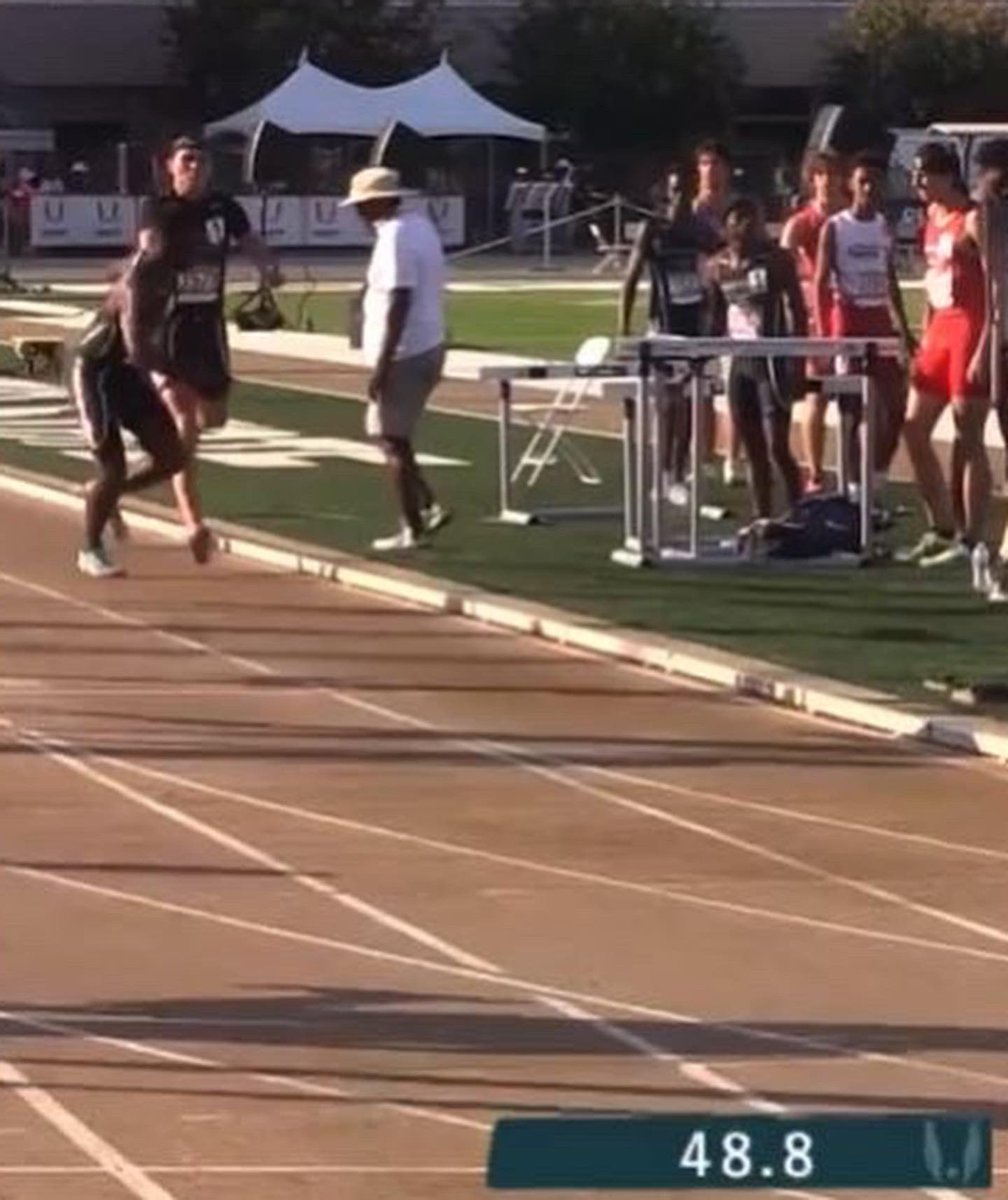 føjø (@fosterpenhall) on Twitter photo 