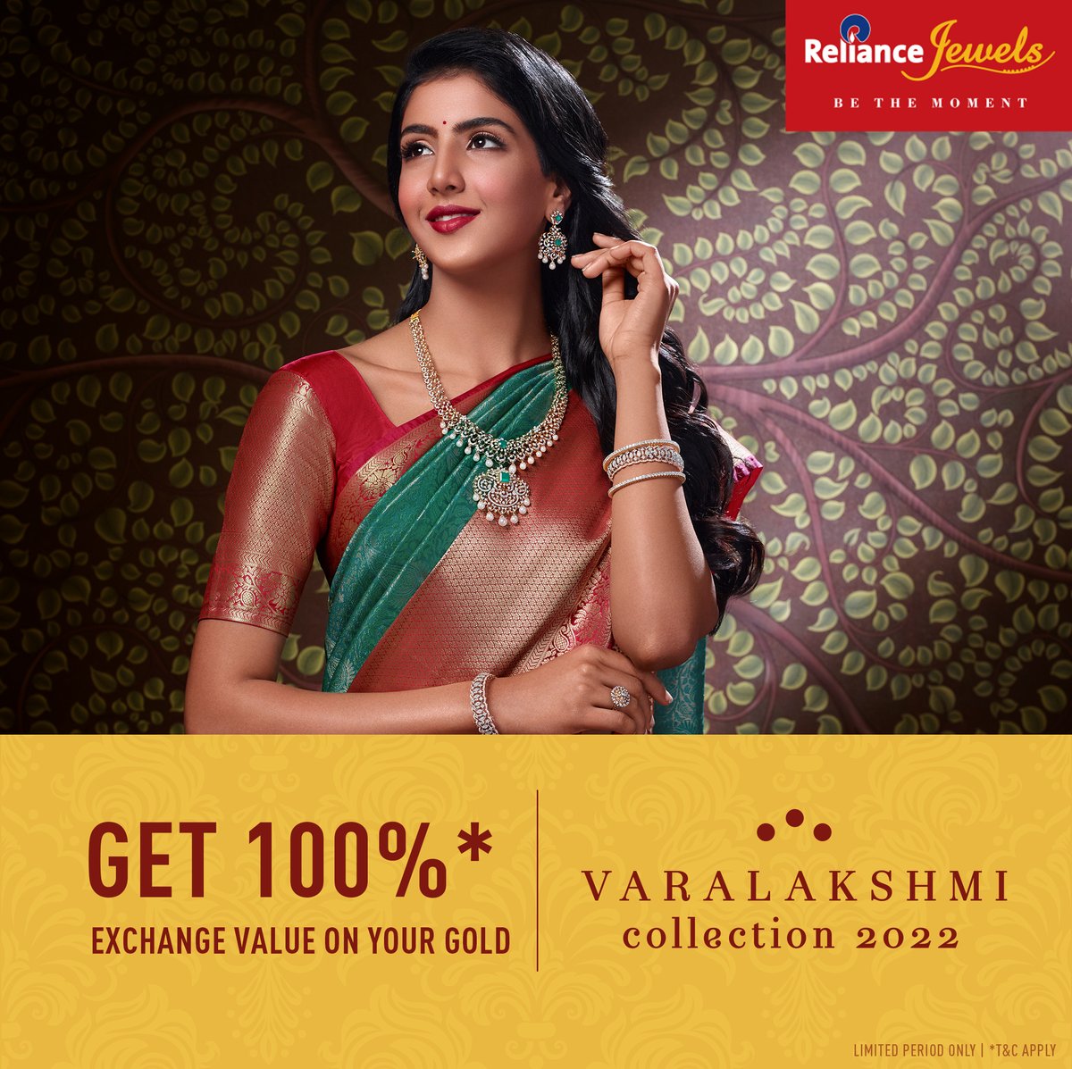 GSMmallhyd's tweet photo. Celebrate this auspicious festival with their stunning Varalakshmi collection, inspired by the sacred Kalpavriksha. Add to the festivities by availing their special Varalakshmi offer where you can get UP TO 25% OFF* on gold jewellery making charges and Diamond jewellery value https://t.co/0gaxzUzqnK