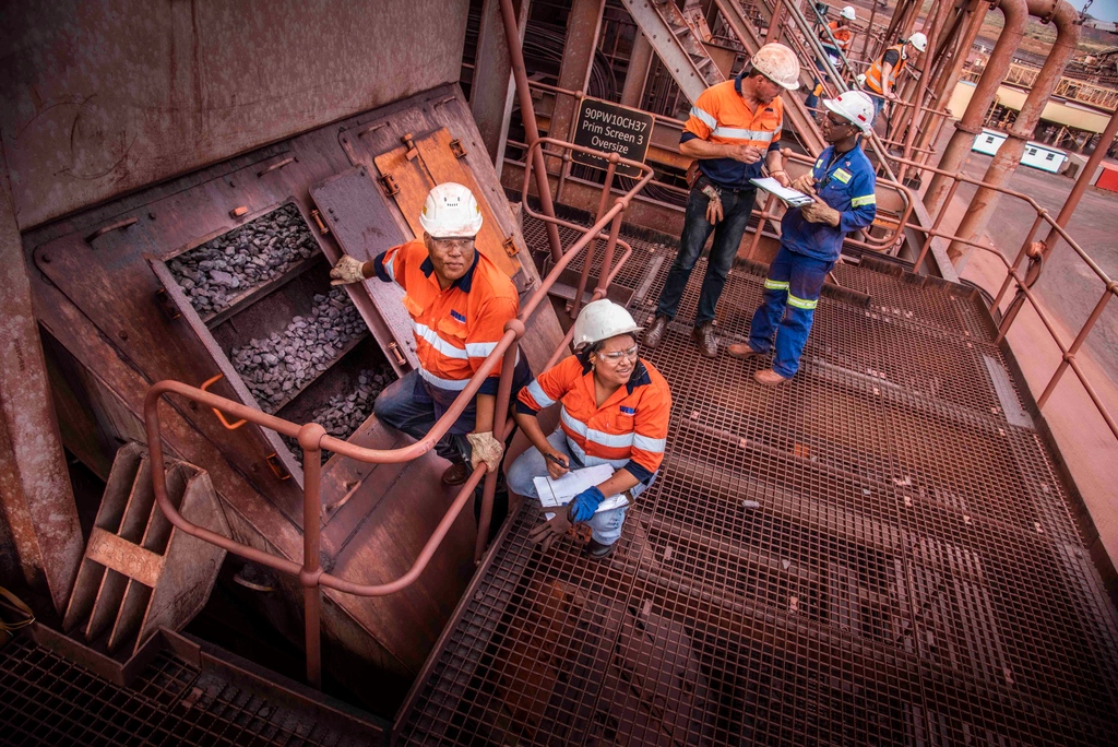 webachutes's tweet photo. Weba Chute Systems are specifically engineered to control the direction, flow and velocity of material being transferred.
https://t.co/T474wLG5JT
#chutes #miningequipment # maintenance #reducedmaintenance https://t.co/AxgtFaL8hc