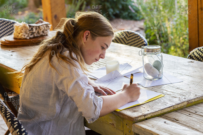 "It isn’t glamorous and it isn’t about money, fame or recognition. Make the writing as good as you possibly can, no matter how long it takes—and it will probably take far longer than you think."
#amwriting <a href="/HazelPriorBooks/">Hazel Prior</a> 
bit.ly/2YM2btq