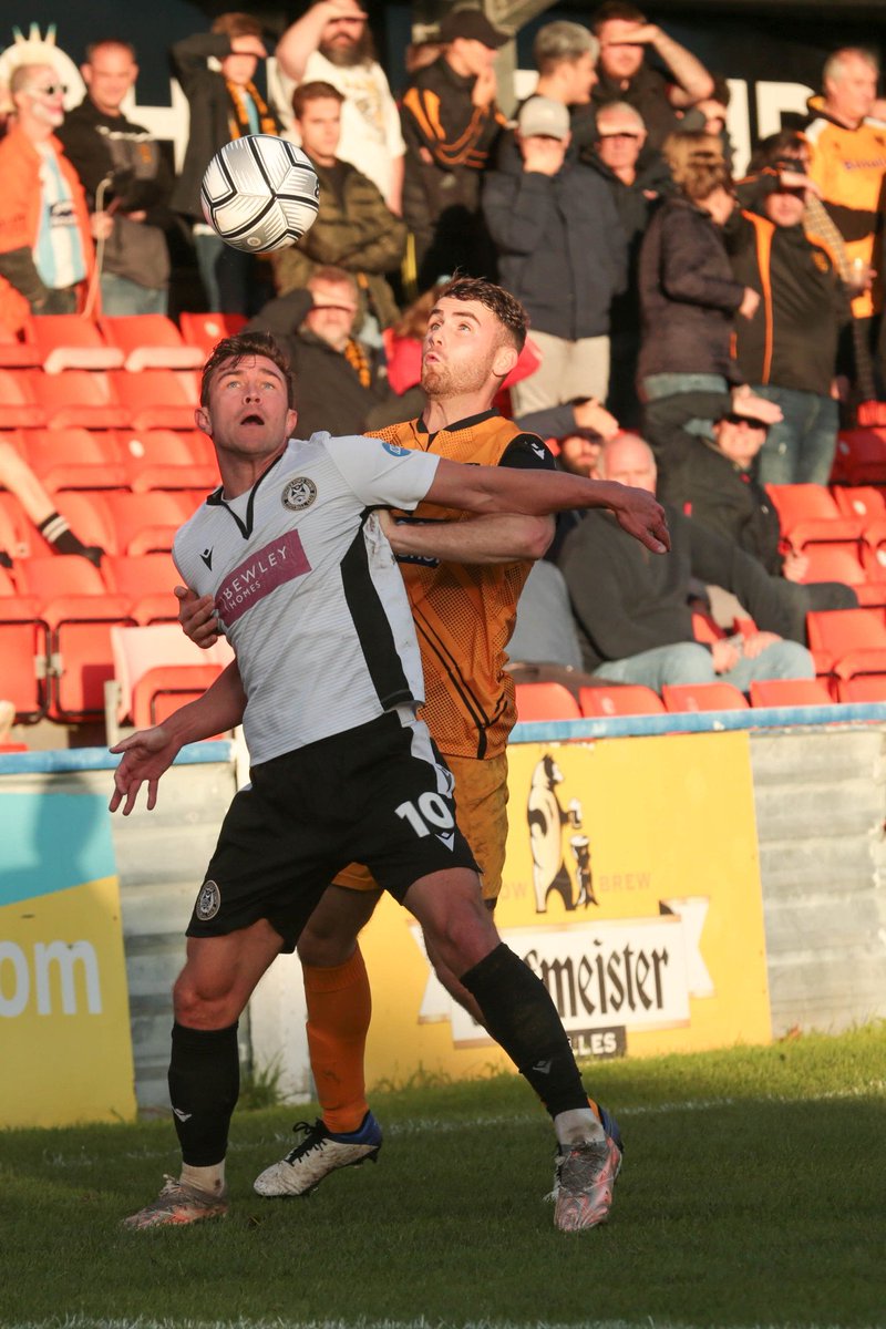 Hungerford Town FC tweet media