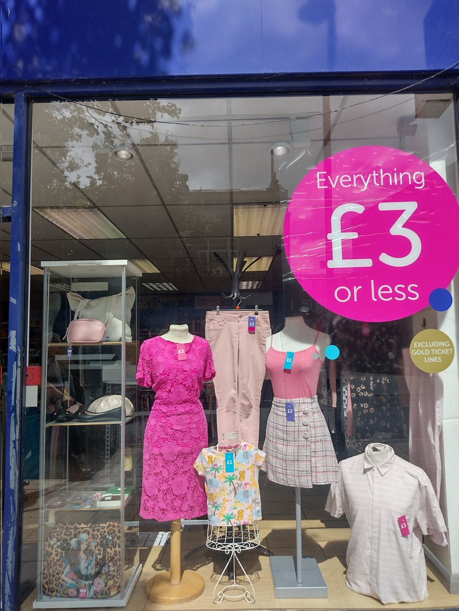 ElmParkShop's tweet photo. Window display for this week done again. 💗
#CRUK #PINK https://t.co/noLws8Txb1