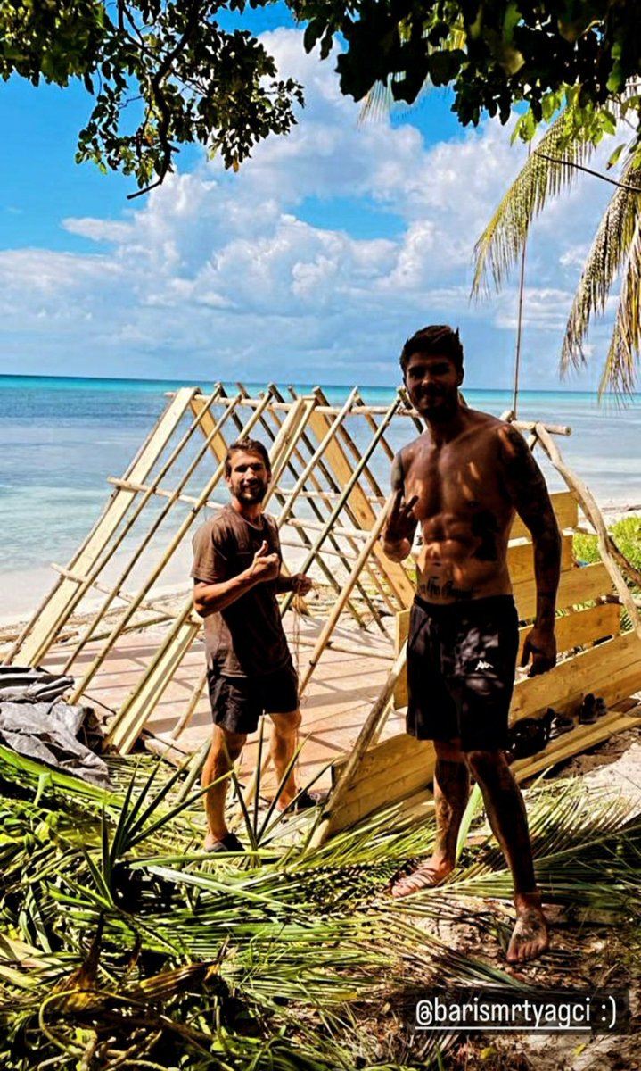 AdBar💛 Dostluğunuz daim olsun🧿
<a href="/adem_kilicci/">Adem Kılıçcı</a> <a href="/barismrtyagci/">Barış Murat Yağcı</a>