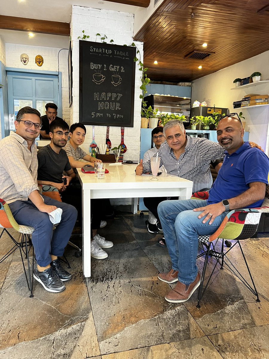 abhishekyd's tweet photo. $B #StartupTable
4 startups have been incubated on this table in the last one year…$200M in cumulative valuations.
@GSFIndia team is actively looking for the 5th deal on this table. Great to meet @rajeshsawhney - go-to-guy if you are a founder/building In india https://t.co/CbxdA2vSgv