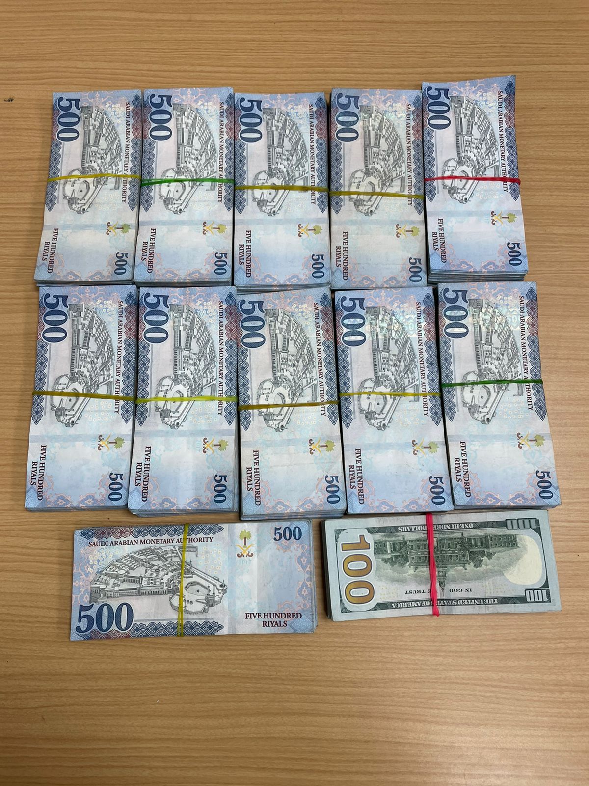 Delhi Customs (Airport & General) on X: "AirCustoms@ IGIA arrested an  Indian national departing for Dubai after unaccounted Foreign Currency  2.625 lakhs Saudi Riyal and US$ 5000, valued at Rs. 58.15 lakhs