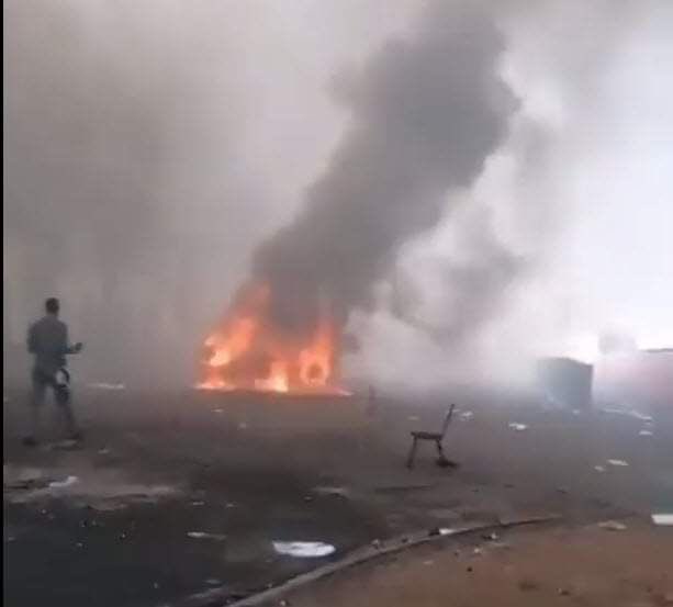 Ntlg_Security's tweet photo. Emalahleni Shutdown - Service delivery protest. N4 Closed - Beware and Safe!
#nationalkeypoint #safetyalert #southafricansecurity #ntlgprotectionservices #mpumalanganews #SecurityChallenges #securityindustry @_mpnews https://t.co/qlTVqnbTHN
