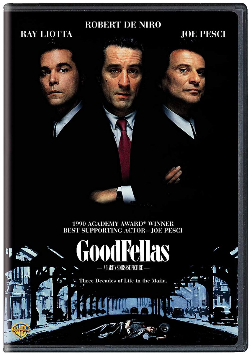 rodrigocortes's tweet photo. Uno de las mejores y más importantes películas de la historia del cine es «Goodfellas» (1990), de Martin Scorsese, conocida en España como «Uno de los nuestros». ¿Seguro? Analicémoslo. https://t.co/fzb7TTZQIR
