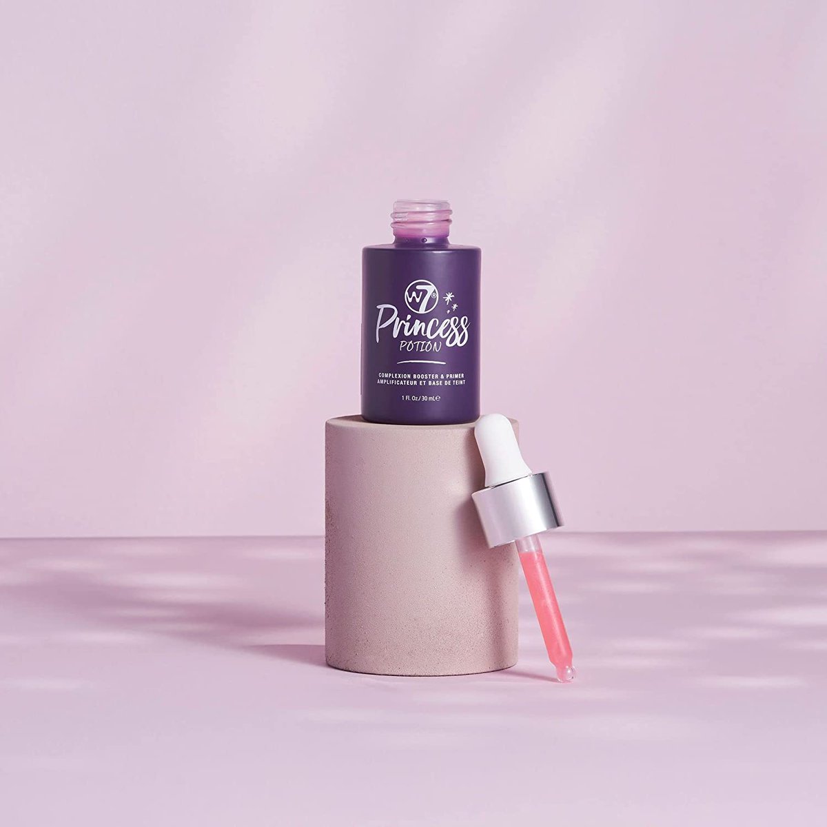 MuchoMaquillaje's tweet image. Princess potion, este producto que sirve como prebase y sérum para tu maquillaje, de la marca w7. No te quedes sin el.
Link directo al producto:cutt.ly/lZY2jZj
#muchomaquillaje #prebase #serum #rostroperfecto #w7cosmetics #hidrataciondelapiel