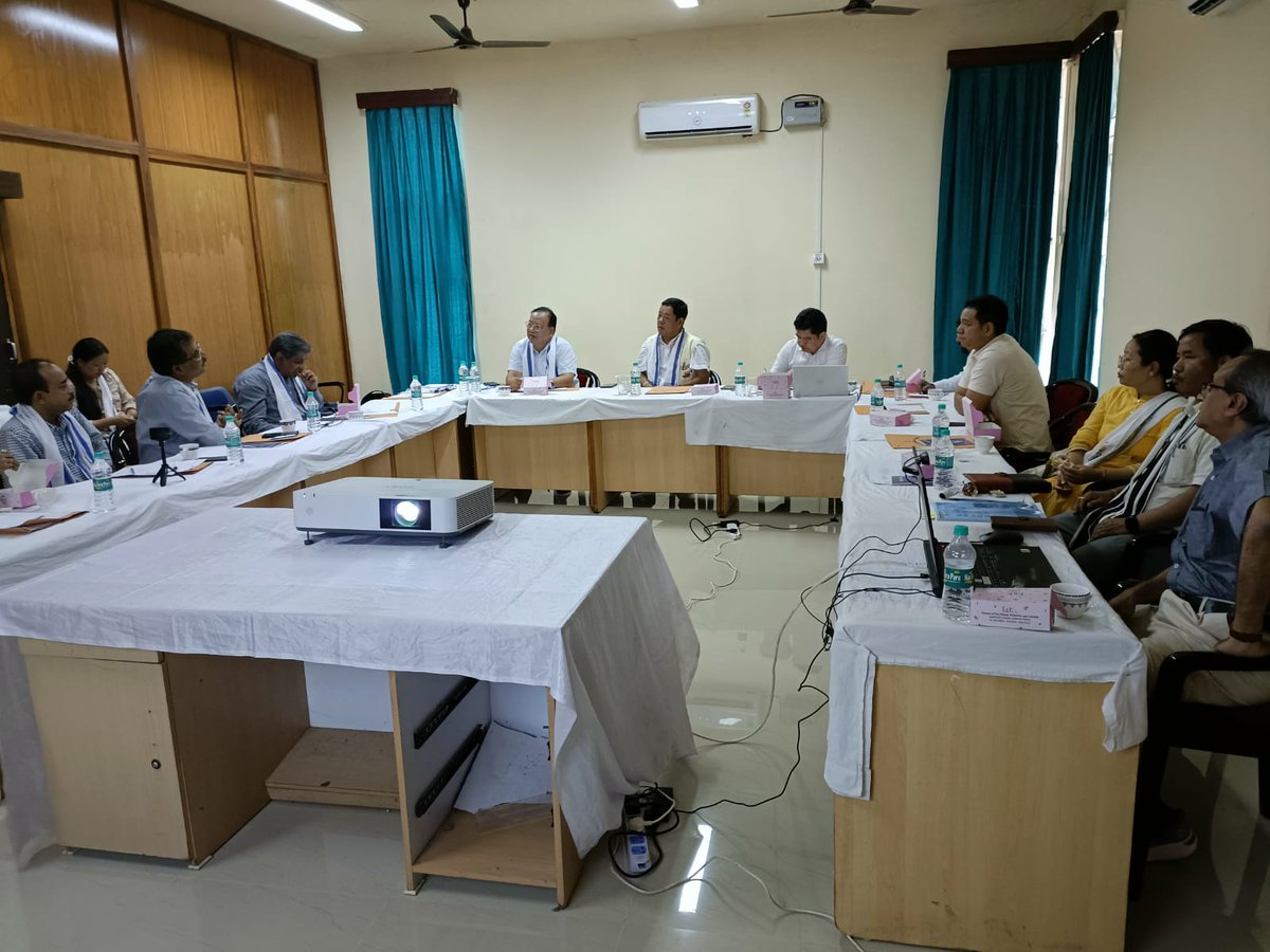 Under the young &amp; dynamic leadership of Sri Pema Khandu ji Hon'ble Chief Minister, Sri Chowna Mein ji Hon'ble DCM and Sri Honchun Ngandam ji Hon'ble Minister S &amp; T, Govt. of Arunachal Pradesh, 6nos. of New Science Centre is coming up for S &amp; T popularization.#PMOIndia #DST #NSCM