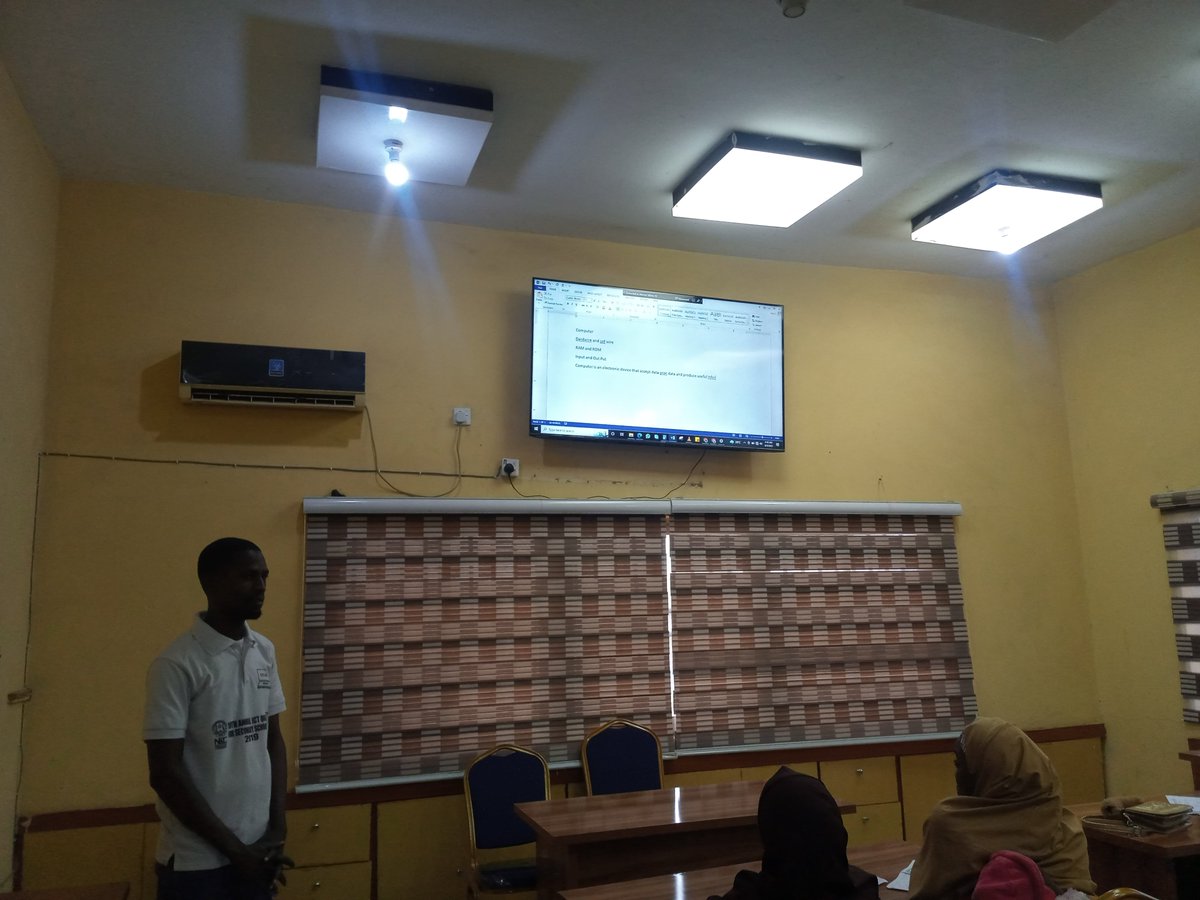 a_sabo12's tweet photo. Ongoing: Continuation of Digital Skills Training for Young Women organized by @ICTAdvocates in collaboration with Alhaji Jatau Islamic Centre Kunya. The training is aimed at equipping the young women with 21st century business skills; online businesses @YZYau @Lenovo @APC_News https://t.co/gfprvzqnNT