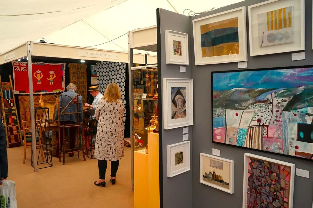 ANF ANNOUNCEMENT 📣 Following on from the successful marketing collaboration for the last @petworthantiquesfineartfair between <a href="/adflfairs/">AntiquesDealersFair</a> &amp; @2Covetmarketpl1 who own @chelseaantiquesfineartfair, a formal acquisition of the event has been announced by 2Covet buff.ly/3vBM9p7