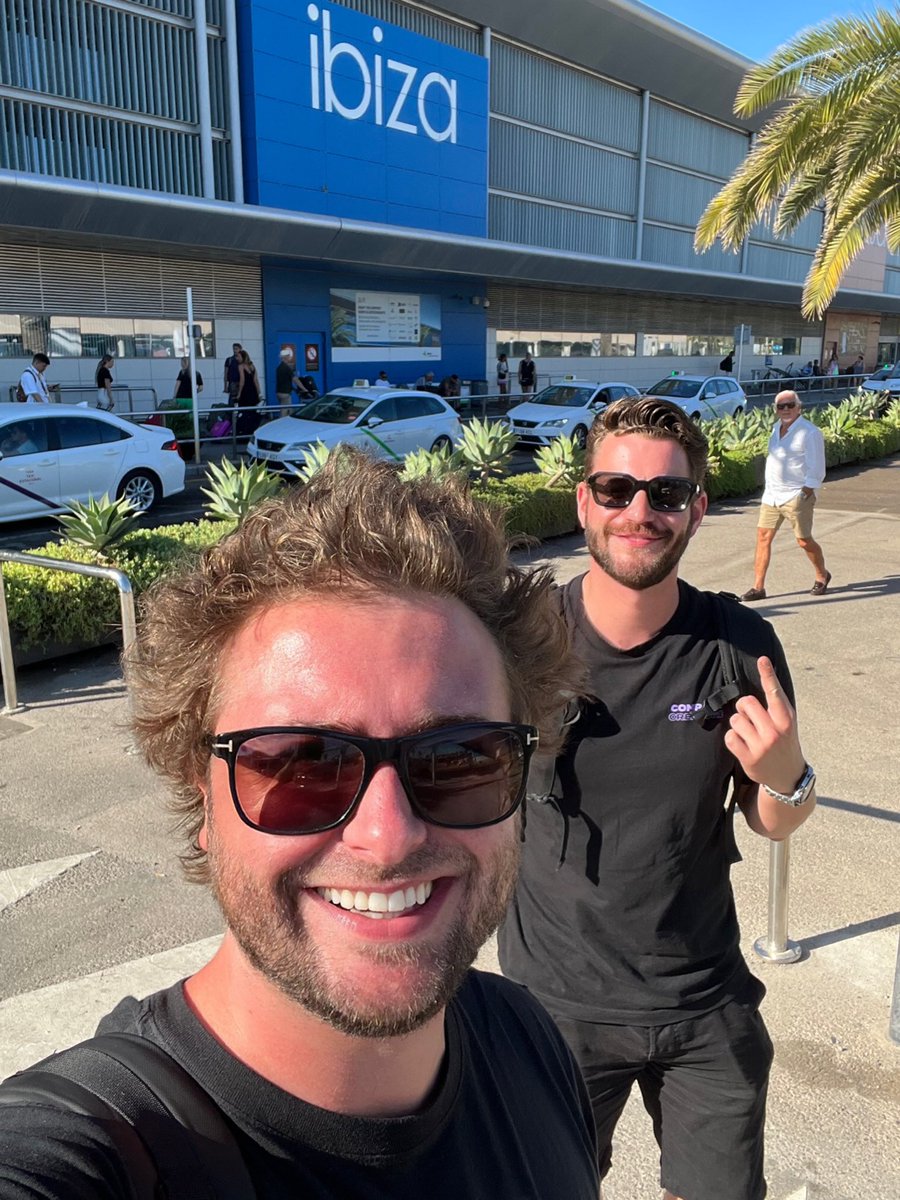 Obligatory photo in Ibiza 🙃 Happy to be part of the very first @exhaleofc edition at @dc10ibiza tonight! Weekend starts early! 03.08 Exhale @ DC10, Ibiza 🇪🇸 05.08 Nature One, Hasselbach 🇩🇪 06.08 We Can Dance Festival, Zeebrugge 🇧🇪 07.08 Solar Weekend Festival, Roermond 🇳🇱