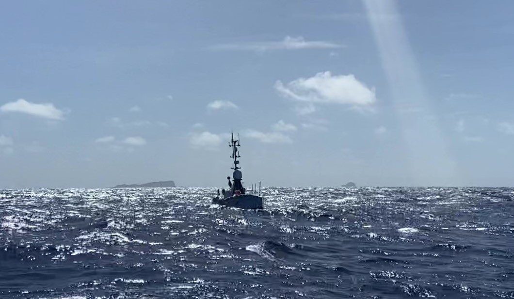 JCDAmos's tweet photo. The UK robot boat @InfoSEAKIT #Maxlimer is part-way through its survey of the Hunga-Tonga caldera. Confirmation of ongoing volcanic activity. https://t.co/9V4EOdcJdG