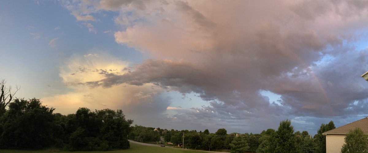 marchibald25's tweet photo. Morning rainbow. @KarliRitter @MBogowith https://t.co/uvx2T7mJnU