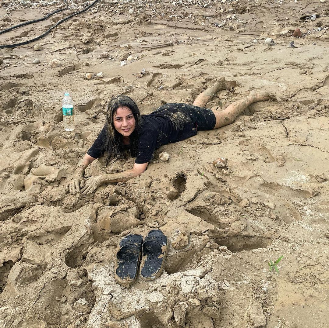 She Is 99% Angel But Wov... That 1% Lovely Craziness😍

#ShehnaazGill Posted Her Latest Pics...Captioned "Spa Time #Off Roading" 

<a href="/ishehnaaz_gill/">Shehnaaz Gill</a> #Shehnaazians #Shehnaazian