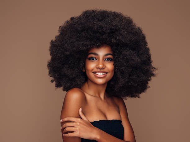 allthingsmariex's tweet photo. Girl, you are a queen dressed in your curls💕💕

#BlackGirlMagic #backgirlsrock #naturalhair #blackwomenhair #naturalbeauty https://t.co/6E8stMJgfL