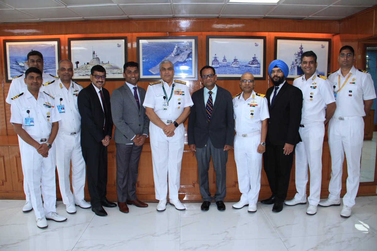Consequent to continued efforts of INPA to find quality second career opportunities for retired naval personnel with  corporate sector, Vice Admiral Suraj Berry, CPS and Mr Harish Krishnan, Director Govt Affairs, CISCO concluded a MoU between Indian Navy and CISCO India Pvt. Ltd.