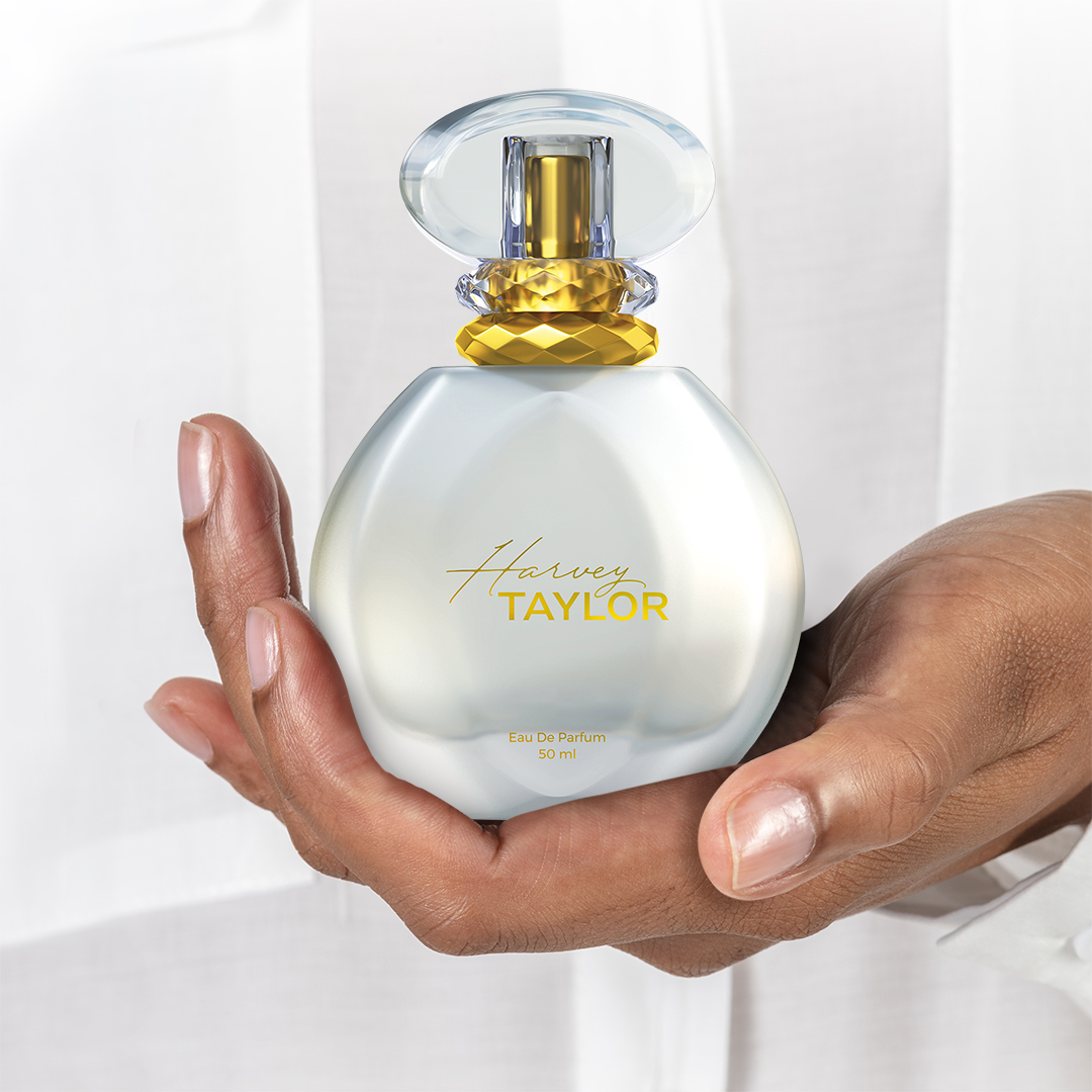 HarveyTaylorLim's tweet photo. She’s just too good to be true! A stunning fragrance bottle for your vanity table. #forher #thefemmefatale #harveytaylor #fragrance #fragrances #limpopo #beauty
#polokwane #beautysalon #mangkweng #glamourous #savemoney #eaudeperfume #refillablemakeup #refillablebottles https://t.co/yNOQlxFEni