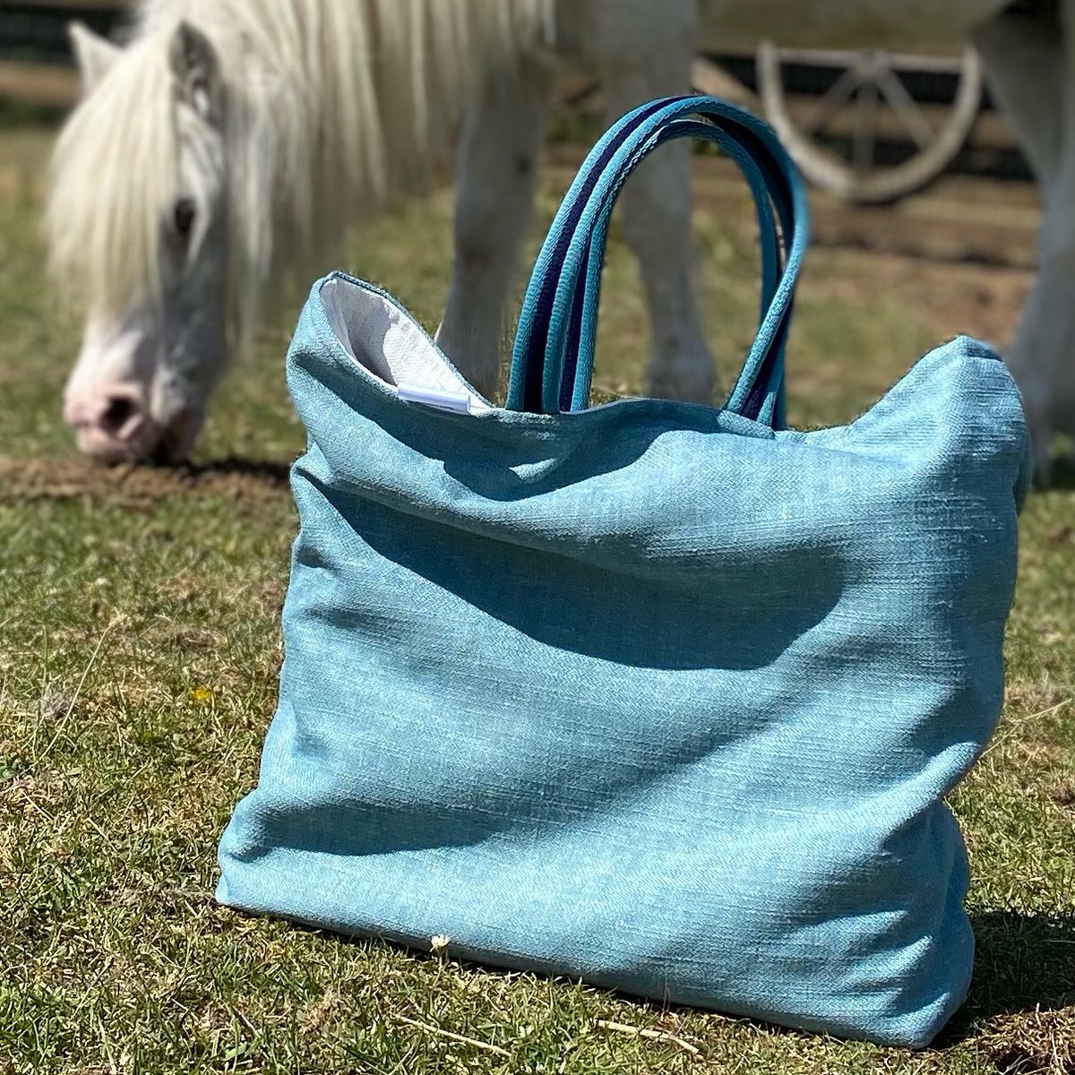 A Re-Bridled Handbag Made in the UK 🇬🇧 
A statement bag for the discerning equestrian. 
Re-bridled.co.uk

#Rebridled #equinehour #dressagehour #horsebloggers #horsechathour #horseandhoof #ponyhour #totallyhorseandpony #showjumpinghour #equestrianhour