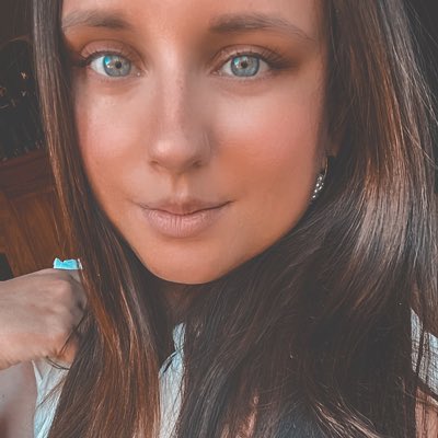 adelineoliv's tweet photo. #NouvellePhotoDeProfil https://t.co/97mS3HAyYh