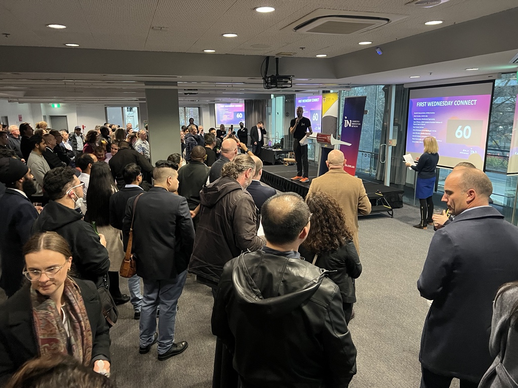 ScottObara's tweet photo. Always great to get out among  other #entrepreneurs and the broader #entrepreneurial #community at @CBR_IN’s First Wednesday Connect. https://t.co/hNIRakOUpO