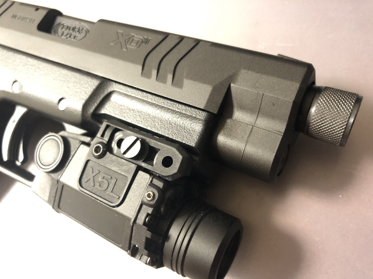 XDM-40をカスタム。KM企画のステンレス製強化スライドレールと