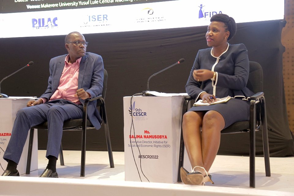 FIDA_Uganda's tweet photo. #ESCR2022's first panel @Salima_SN notes that we need to not limit ourselves to the #COVID19 pandemic and current war in UKraine. Uganda has seen many shocks including locust invasion, ongoing floods in Mbale, and refugee influx.
A one size fits all will not work.
#MakerereAt100 https://t.co/nt3UC4MRP0