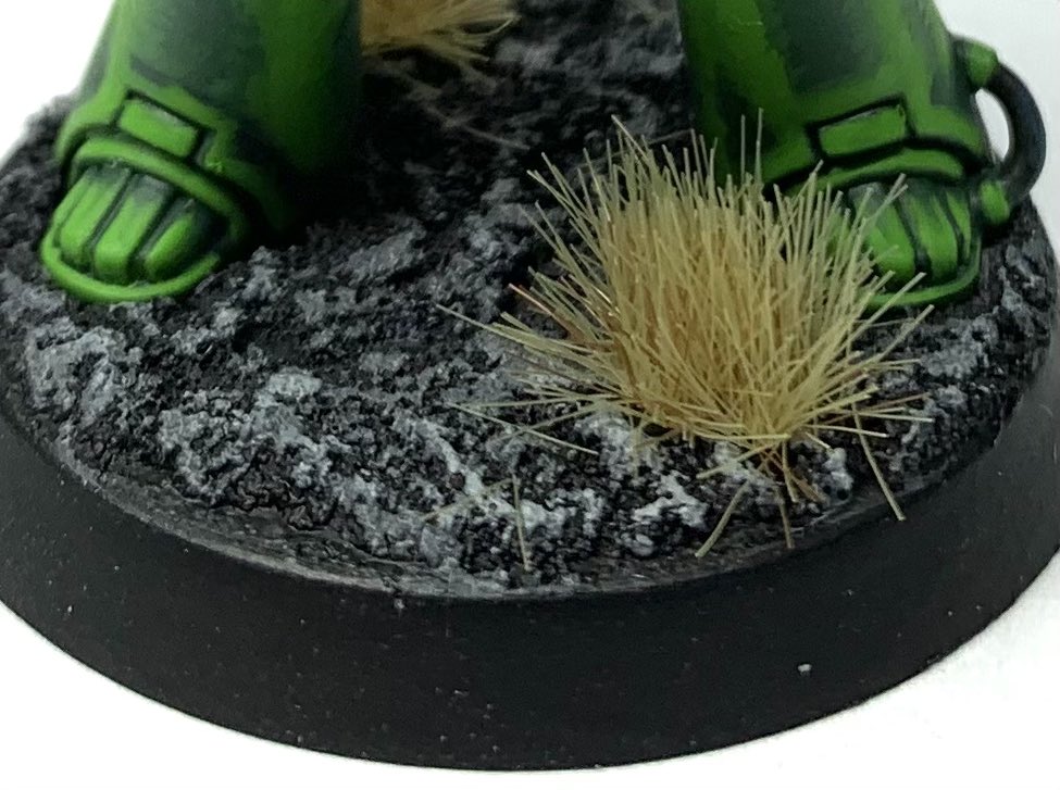 inanimateavata's tweet photo. @WarComTeam Questions - Tufts and varnishing a miniature. Do you place tufts on after spray varnishing or before? Do you trim them with scissors? Can they be made to look burnt/chard or do you need to buy them like that? Any thing else helpful to know? Thanks in advance :) https://t.co/No0xdJW3Jd