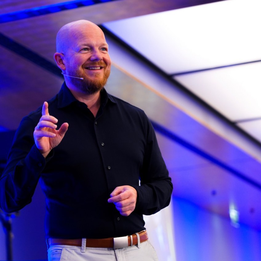 rabe13_rabe's tweet image. My work-life balance is that I only do what I love. I don&apos;t need fixed working hours or days of the week.

Work-life balance is an invention of people who hate what they do to earn a living.

#worklifebalanceisamyth
#enjoylife