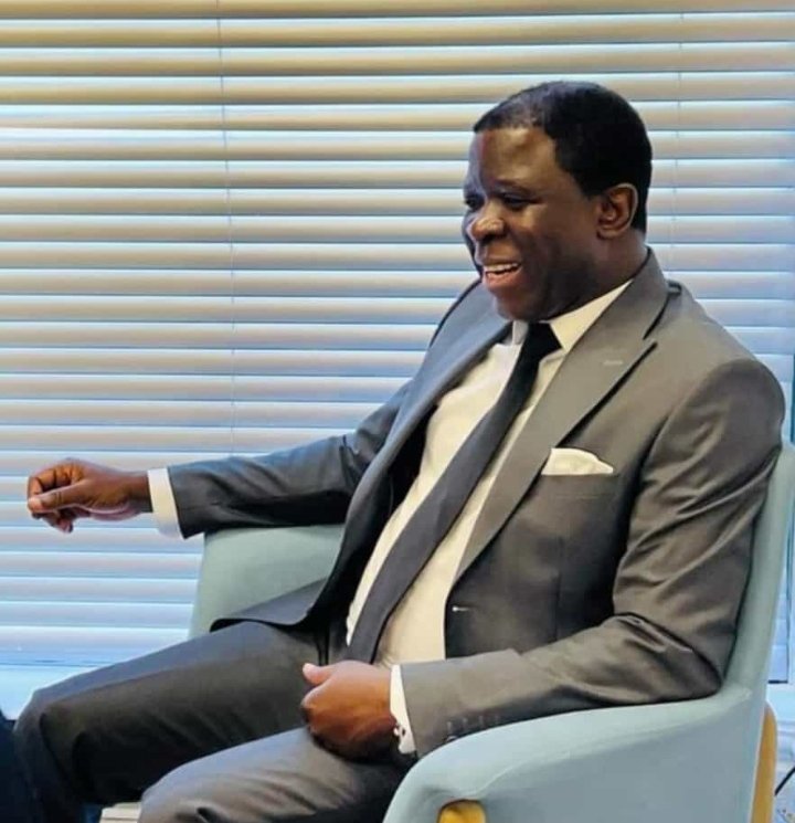 EMbakadiMin's tweet photo. C'est l'anniversaire du Révérend Espérance Mbakadi, nous rendons grâce à Dieu.

Heureux anniversaire Abba! Nous vous aimons. Merci Seigneur Jésus-Christ 👌🥳🎂 https://t.co/leWKvH8gyT