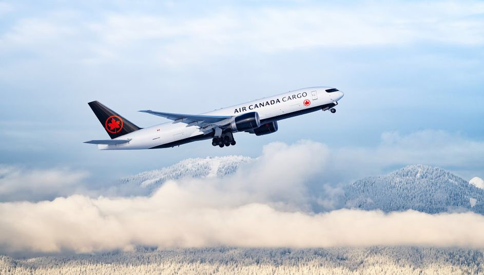 AeroGazette's tweet photo. ℹ️ Air Canada renforce sa flotte Cargo
🔸Flotte actuellement composée de 4 Boeing #767F et en attente de 6 autres appareils du même type
🔸#AirCanada annonce la commande de 2 Boeing #777F qui seront livrés d’ici 2024
#AvGeek https://t.co/cTjnKyYUPV