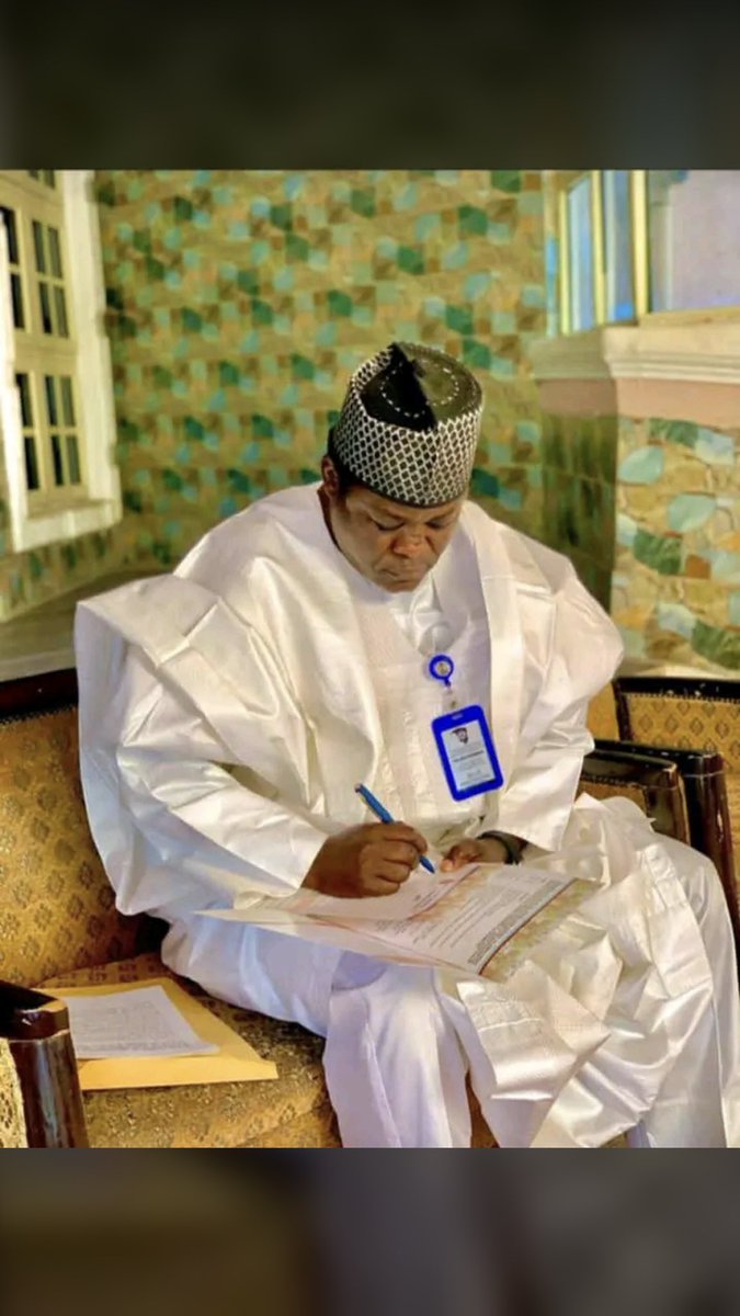 DeriKawu's tweet photo. Hon. Goni Bukar Lawan (Hon. Commissioner of Youths and Sports) May your gentle soul rest in Jannatul Firdauss 🤲😢
#Bugon
#Yobe
#BUR_YUN_GDM_Fed_Constituency 2007 - 2019 https://t.co/NSVa9DODAv