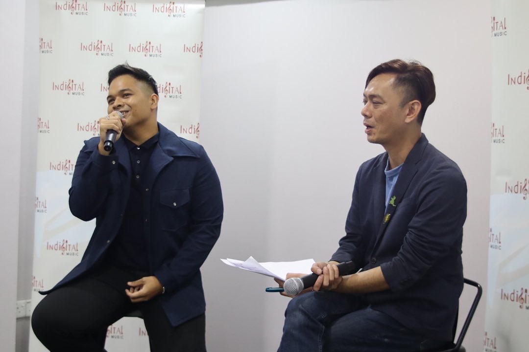 IndigitalMusic's tweet image. Sekitar sidang media HANYA KITA DUA dan pengumuman perkahwinan @aizatamdan &amp;amp; pasangan. TQ buat semua rakan-rakan media yang hadir.

Jgn lupa strim HANYA KITA DUA disemua platform digital dan nantikan lirik video jam 9 malam ini di YouTube Aizat Amdan.

#hanyakitadua 
#aizatamdan