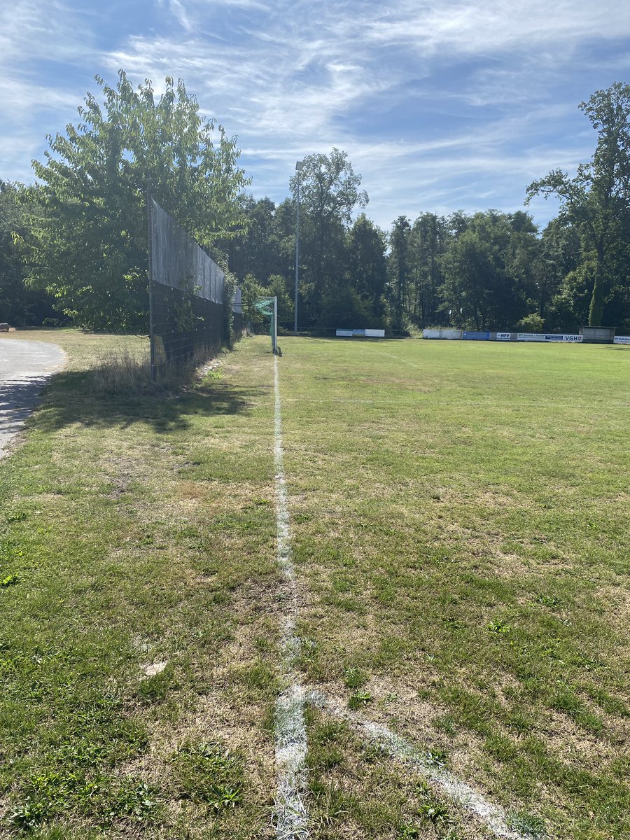 Andrea_Beeee's tweet photo. @RomfordReject Ground number 11:
TSV Rietze-Alvesse 1929 “The Erse Stadium” https://t.co/13bBIlQKAj
