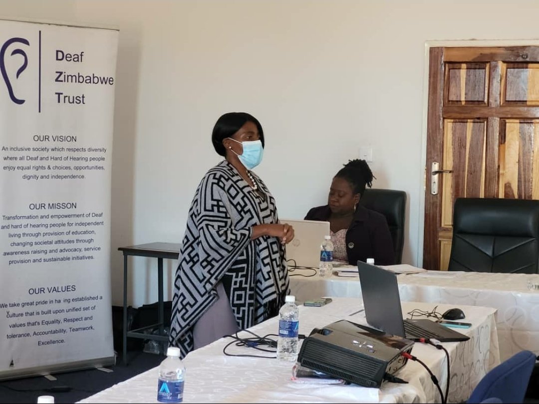 DeafZimTrust's tweet photo. DZT conducted a disability management and Sign Language training for innovation hubs in Harare. Promoting economic independence of youth with disabilities through harnessing the power of technology
@UniversityOfZim 
@HarareInstitute 
@MKundi21 
@JAIROSJIRIASSO1 
@NASCOHZW1 https://t.co/k1kmxp4nhz
