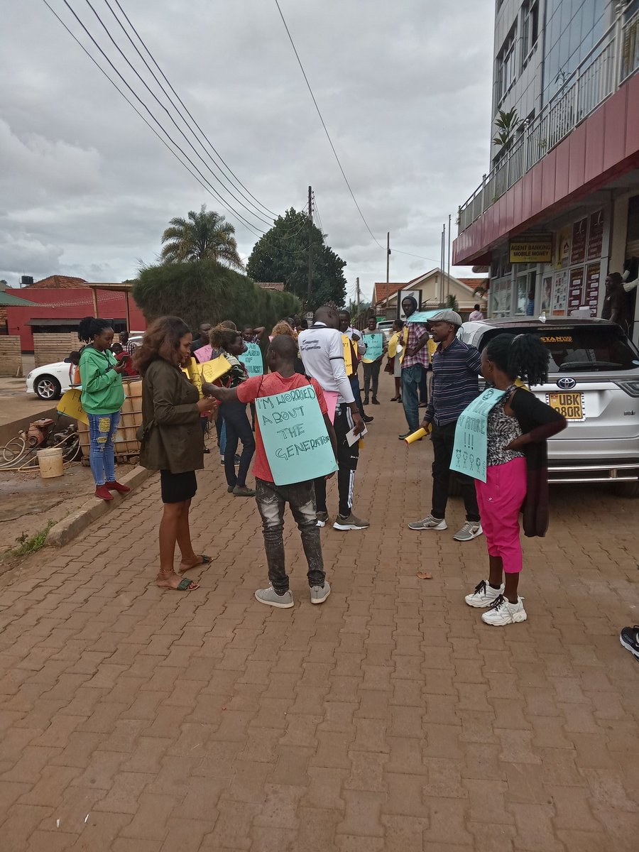 xruganda's tweet photo. It was great to have a climate action on the streets of Kampala together with other movement activists. We walked in protest  from Ntinda to Northern Bypass round about where we sang climate songs. #ActNow #climate #ClimateAction https://t.co/TCpcr4K0uH