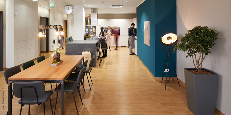 A project at the CIMH is investigating the efficacy of oxytocin in combination with various psychosocial forms of treatment for schizophrenia. <a href="/urs_braun/">Urs Braun</a> #mentalhealth 👉zi-mannheim.de/en/institute/n…