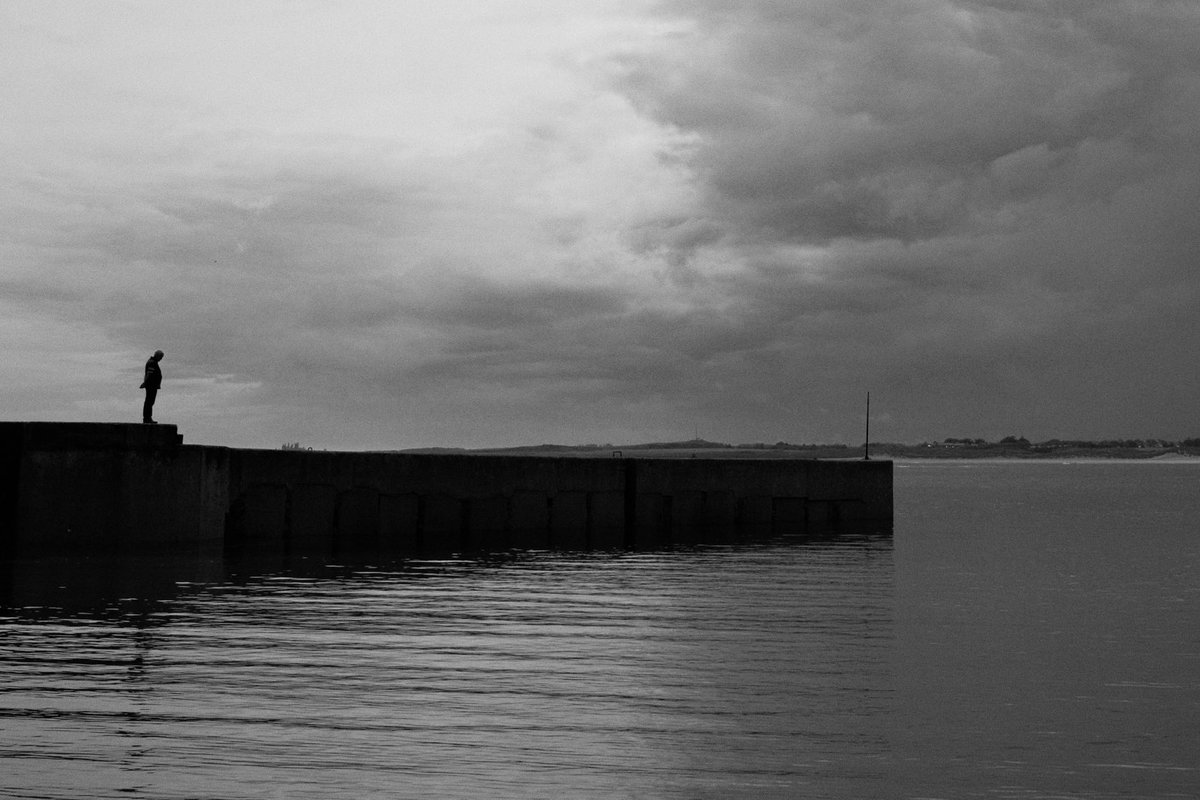 AdamBlackSnaps's tweet photo. I need to get into black and white more. It allows you to shoot somewhere you been before completely differently. 

Fujifilm X100V https://t.co/p083rNnv0s