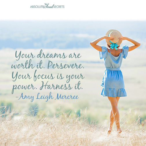 SoulSecrets_au's tweet photo. Stick with your dreams, stay focused 😘 
#dreams #focus #rightcourse #persevere https://t.co/Oct2LkRshM
