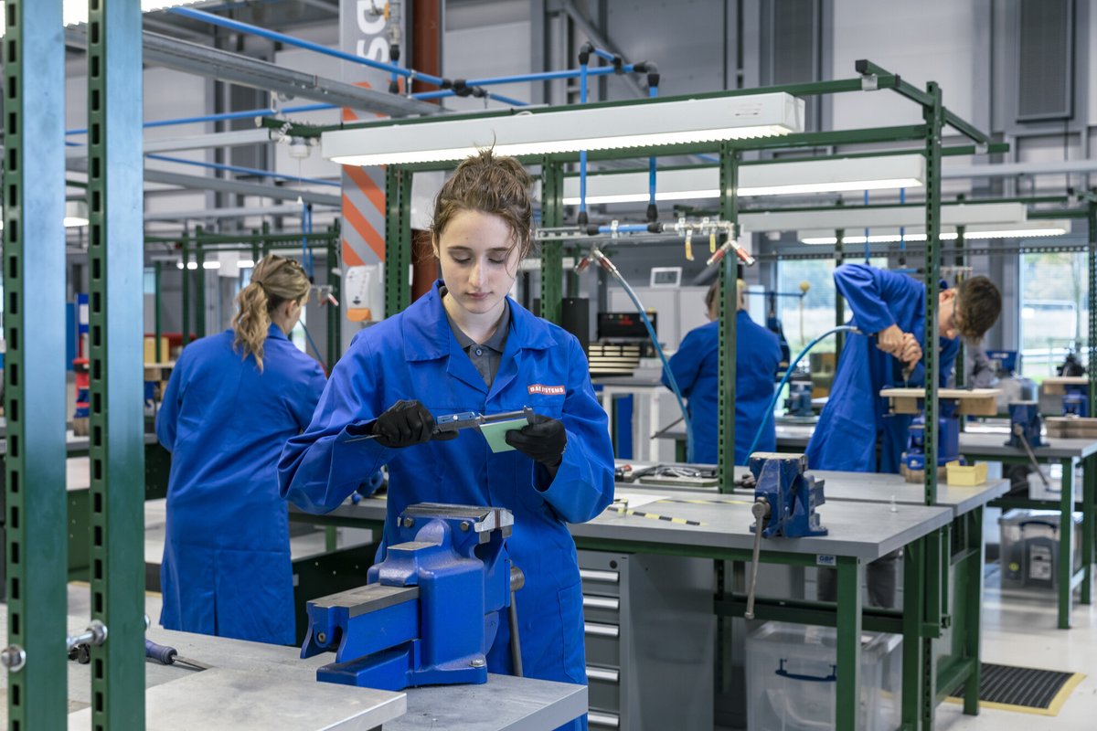 We're embarking on a major recruitment drive in the UK Air sector, with over 1,000 vacancies to fill in the next 12 months in all functions, including engineering, PM &amp; procurement. 

Visit our website to see how your career could take off...🛫 baes.co/A1B150Kajpp