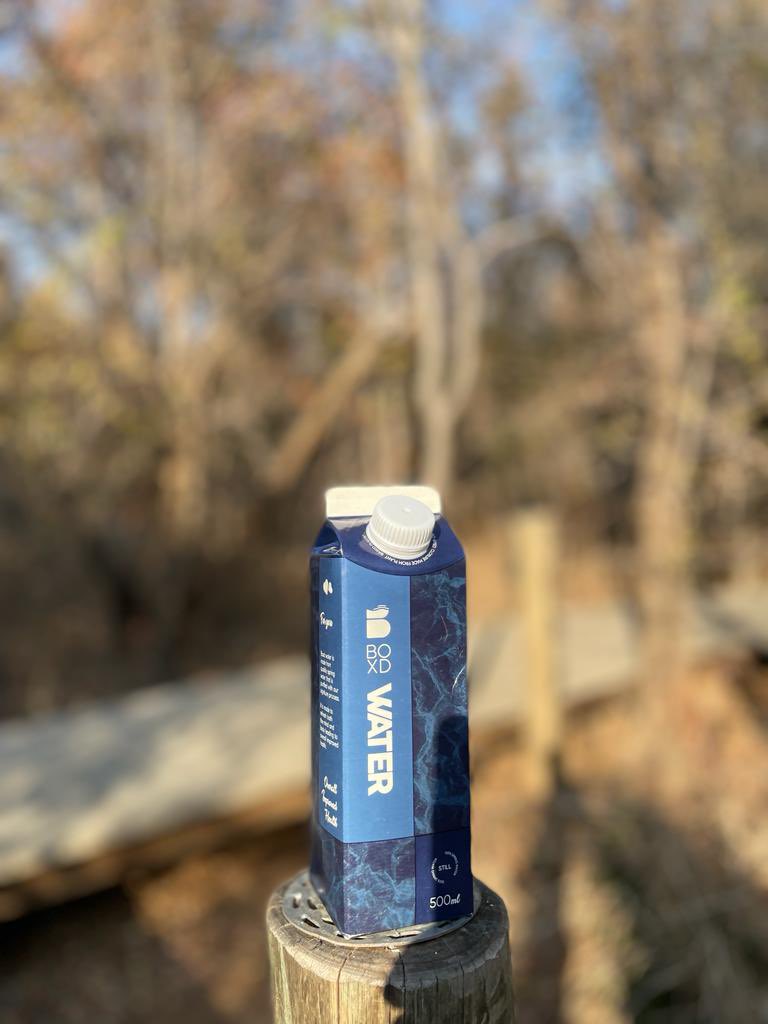 boxdwater's tweet photo. Good morning βοΈπΏπ¦. Wishing you a fruitful Wednesday, donβt forget to drink some water. #SwitchToBoxdWater π https://t.co/HieQtJ1CQe