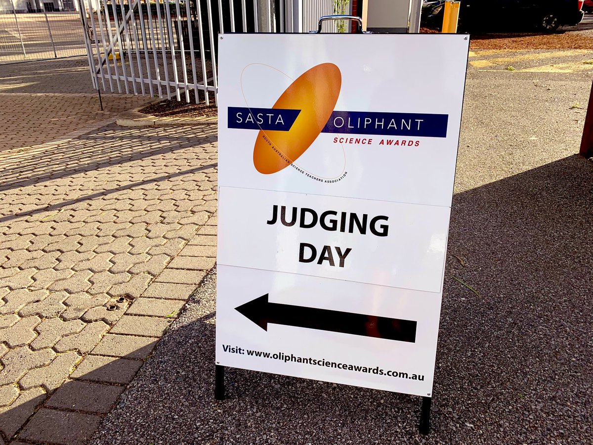 Impressive submissions to judge for the Oliphant Science Awards today!  The future certainly looks bright! Congrats to the winners, check them out at Science Alive this weekend.
 👏🏻👏🏻👏🏻