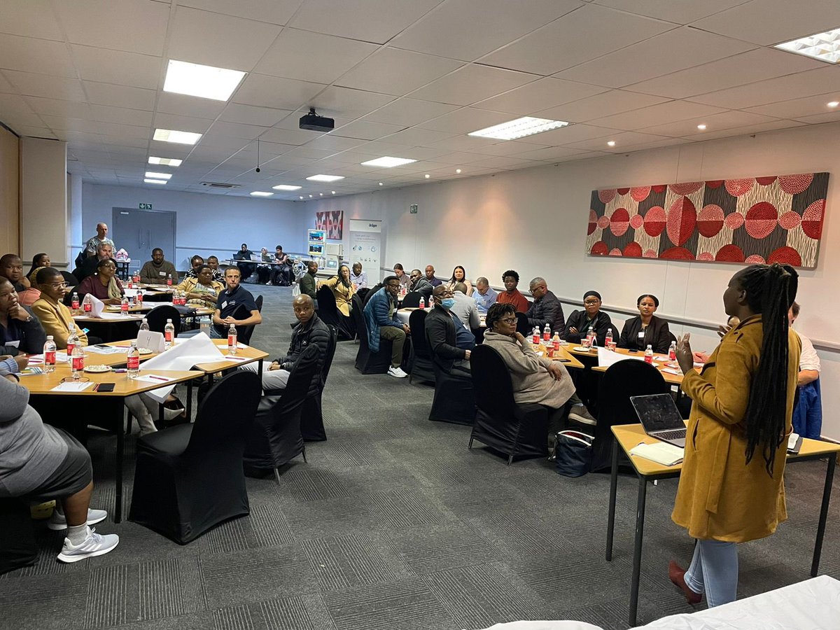 GlobalUct's tweet photo. Our team, led by Dr @Spdpleroux and Dr @HealThink , is in Mthatha for our Anaesthesia Launchpad, a simulation-based training for doctors from 8 hospitals in the health district in partnership with Eastern Cape Department of Health and @WalterSisuluUni. https://t.co/nmtoltzD4l