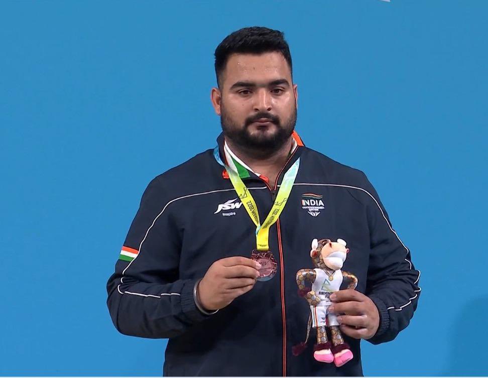 Congratulations to the talented Lovepreet Singh for winning the Bronze medal in Men's 109kg weightlifting. The young and dynamic Lovepreet has impressed everyone with his calm temperament and dedication to sports. Wishing him the very best for all future endeavours.