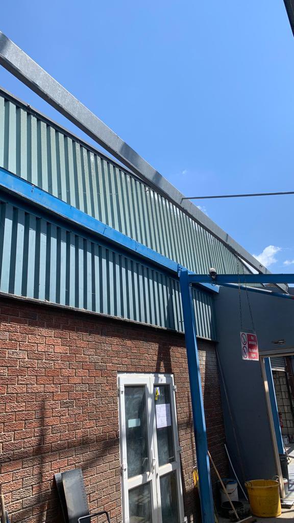 FirstFixGroup's tweet photo. #rawreth #essex both re clads now complete and phase 3 underway . https://t.co/C4Ytt6Sc2M