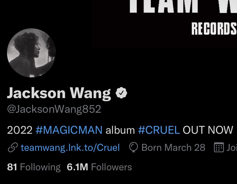 OneAhgaseGOT7's tweet photo. Bambam &amp; Jackson has gained over 100,000 followers on twitter for just the past few days!

@BamBam1A @JacksonWang852 @GOT7
#JacksonWang #Bambam #GOT7 https://t.co/15VEqXW0VJ