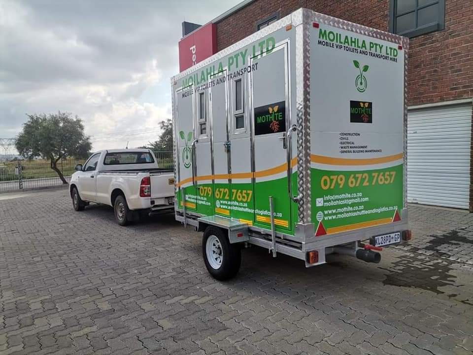 MoilahlaShuttle's tweet photo. Sanitation Division
We provide septic tank cleaning, portable and flush toilets hire

Call and email us for QUOTE
079 672 7657
moilahlasl@gmail.com https://t.co/myB6INq5C4