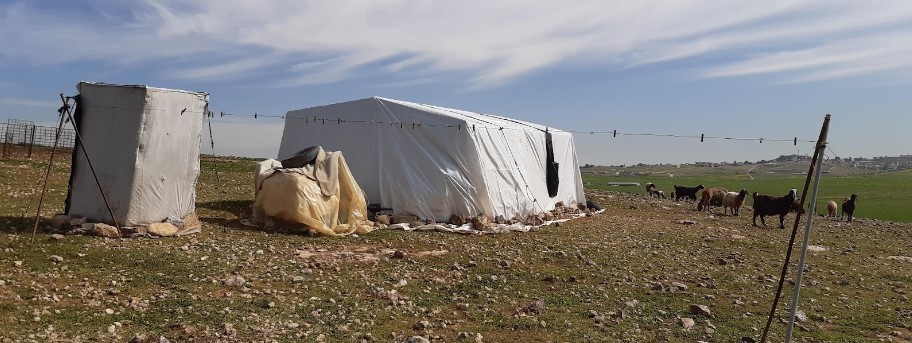 Author spotlight! Dorien Braam, PhD student, Veterinary Medicine “If worldwide COVID-19 policy and health responses continue to rely on uncontextualized 'science-based' risk assessments, they...risk exacerbating local socio-economic and health inequalities.”#ROMR Launching 15Aug