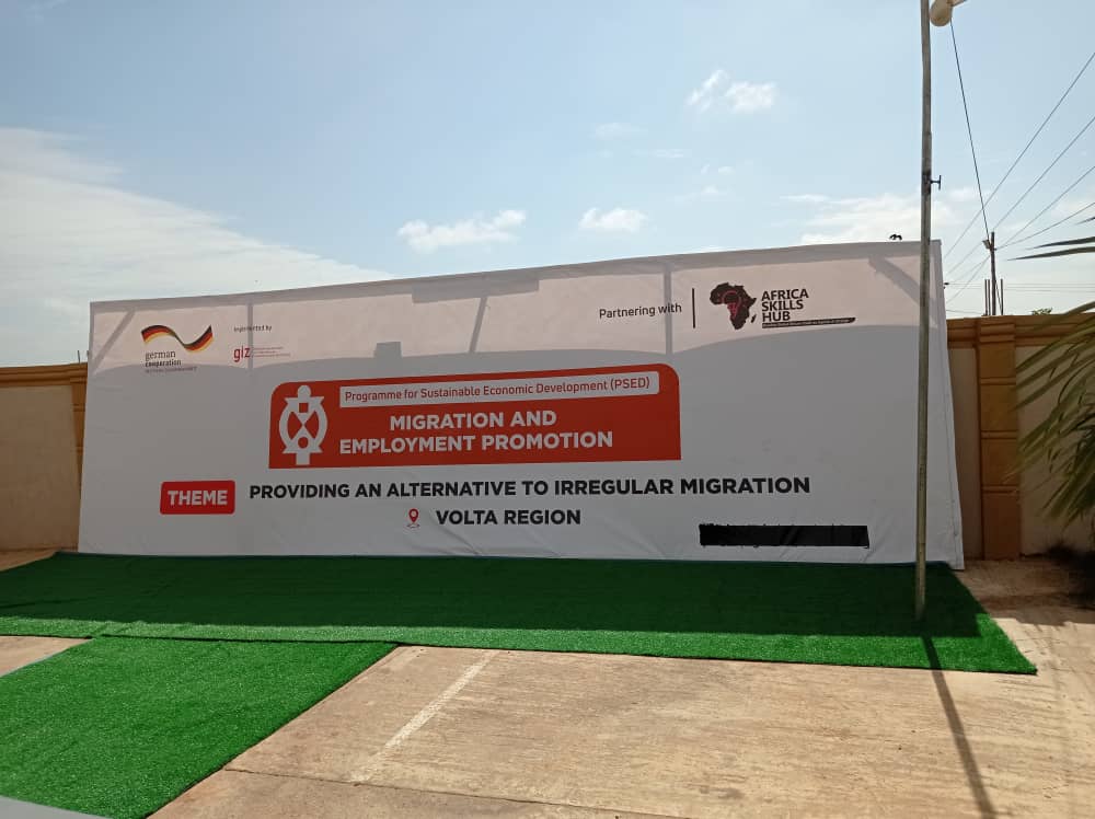 ASHAfrica_'s tweet photo. Today is off to a great start as we are here at the Best Care Hotel, Battor in the North Tongu District. Are you joining us for the media launch of the Migration for Employment Promotion Project with @giz_gmbh?
#MigrationEmploymentPromotion #EmploymentPromotion #YouthSkills https://t.co/zQMIOLwsnZ